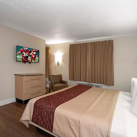 Red Roof Inn Indianapolis - Greenwood Exterior foto